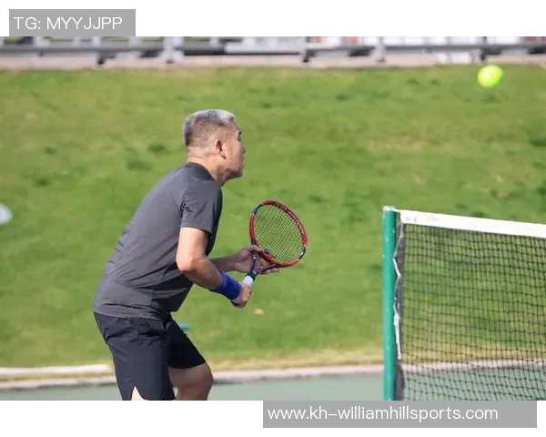 英超张强独家分享网球心得与技巧助你提升球技的完美指南 英超张强独家分享网球心得与技巧助你提升球技的完美指南
